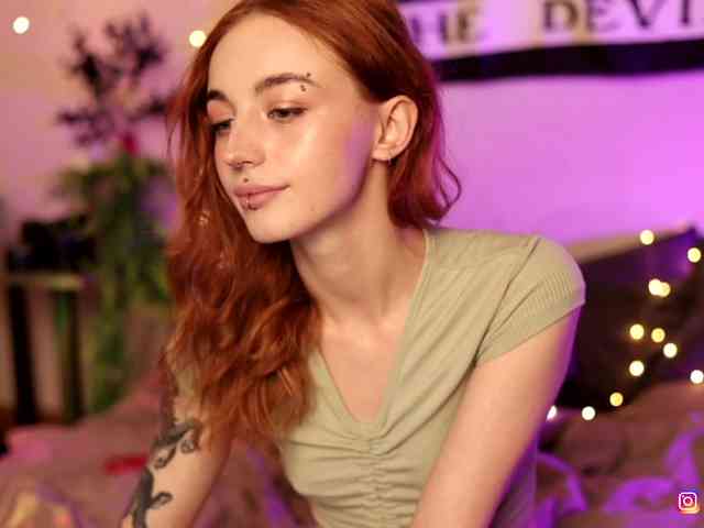 Red-Purity webcam
