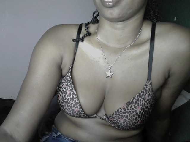 EroticEve1 webcam bongacams model stream image