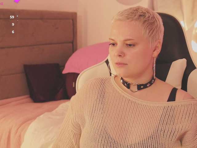 LikaBerry's BongaCams show and profile