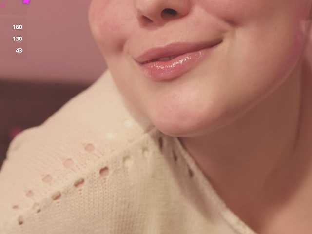 LikaBerry's BongaCams show and profile