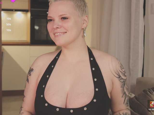 LikaBerry's BongaCams show and profile