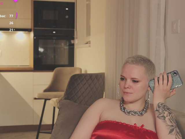 LikaBerry's BongaCams show and profile