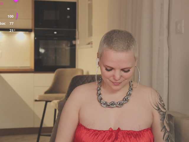 LikaBerry's BongaCams show and profile