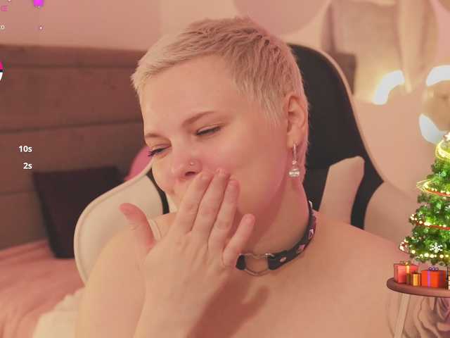 LikaBerry's BongaCams show and profile