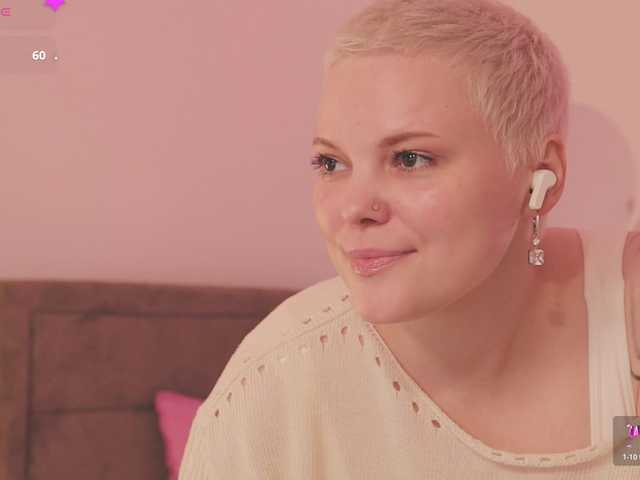 LikaBerry's BongaCams show and profile