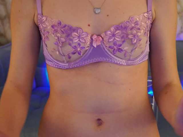 MaRishKa1's BongaCams show and profile