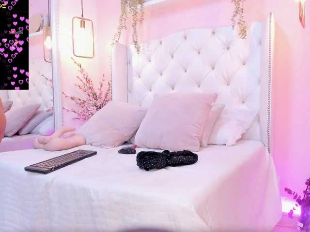 MarianaaSantos's BongaCams show and profile