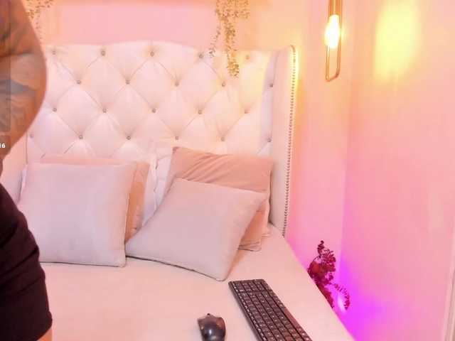 MarianaaSantos — Fuck my pussy 288TK anal plug + spanking + oil 199TKN Free exuberant control in exclusive private. Spin the wheel   99 TKN for Twerk + oil and spanking   rate our private show, and enjoy my content on my profile. 