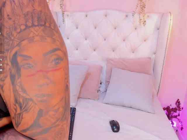 MarianaaSantos webcam