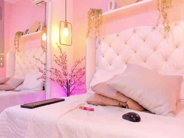 MarianaaSantos webcam