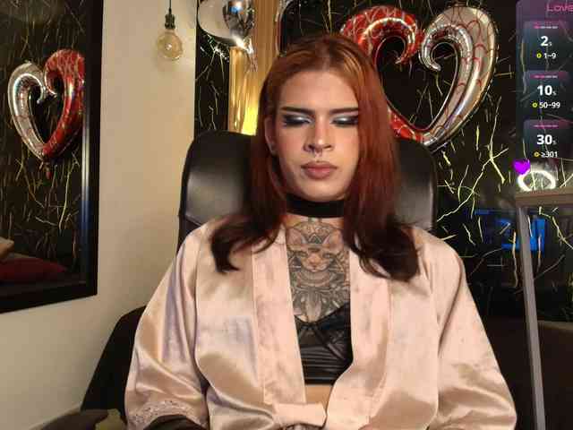 Bellasalvatore Live Webcam on BongaCams