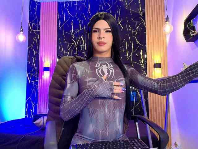 Bellasalvatore Live Webcam on BongaCams