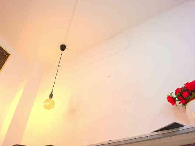 Bellasalvatore Live Webcam on BongaCams