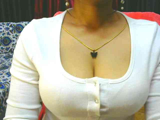 Aarju webcam