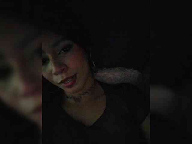 AnnieBlu3 webcam