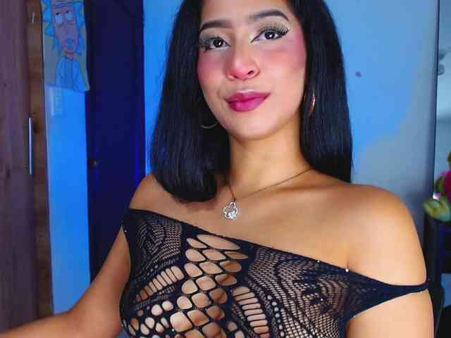 AnnieBlu3 webcam