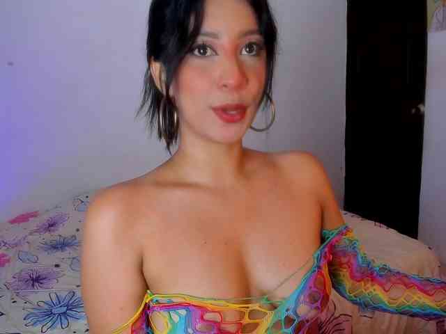 AnnieBlu3 webcam