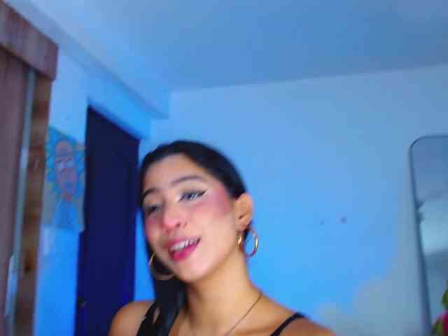 AnnieBlu3 webcam