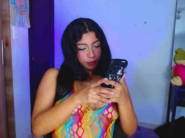AnnieBlu3 webcam