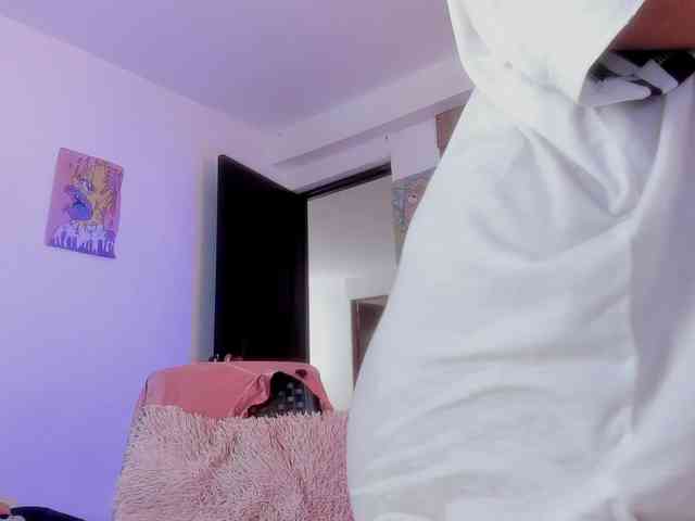 AnnieBlu3 webcam