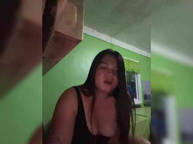 XXSquirtPINAYXX webcam