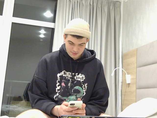 go to chat with _triposaur_