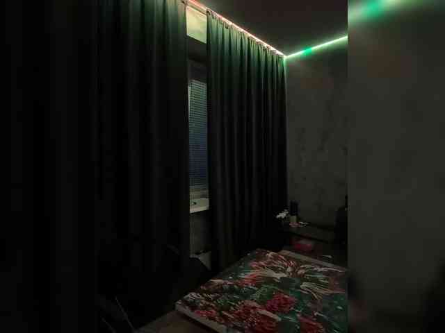 ValkiriaaPleasure webcam