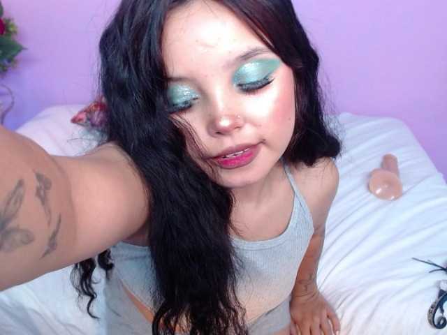 GinaRosbel Live Cam on BongaCams