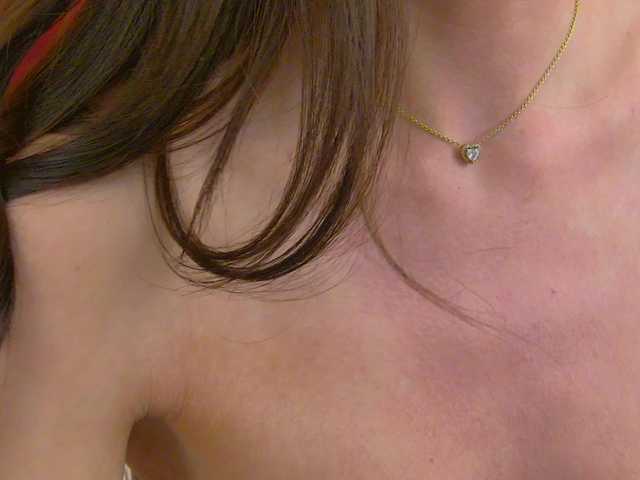 IrisMonn's BongaCams show and profile