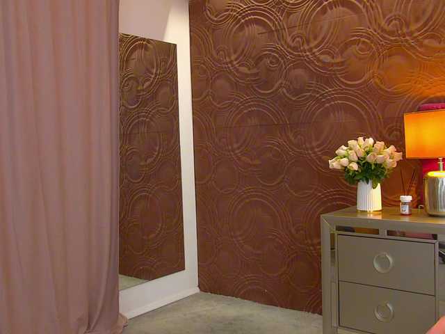 IrisMonn's BongaCams show and profile