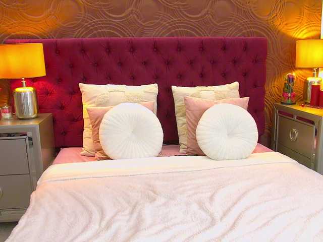 IrisMonn's BongaCams show and profile