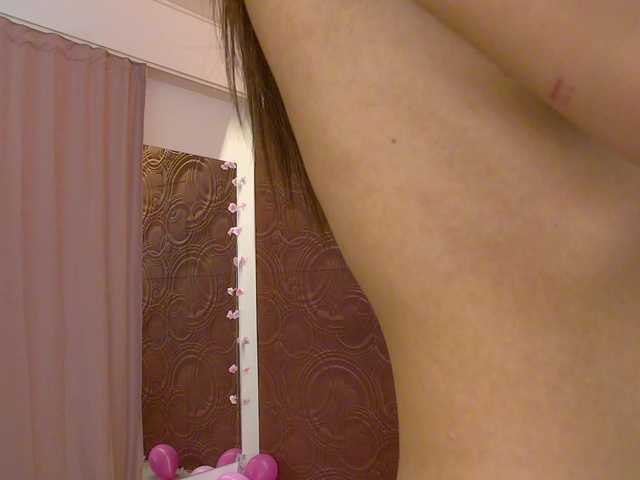 IrisMonn's BongaCams show and profile