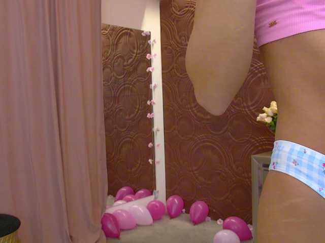 IrisMonn's BongaCams show and profile