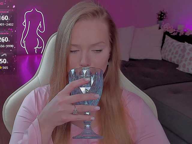 CristalWilliams from BongaCams is Freechat