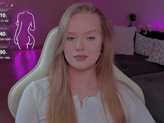  CristalWilliams chat room