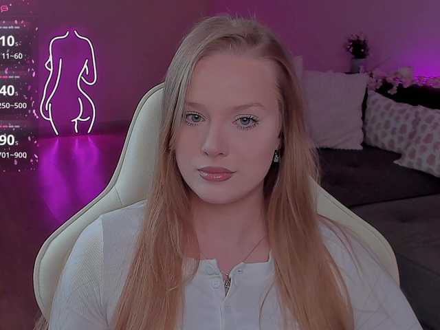 CristalWilliams from BongaCams