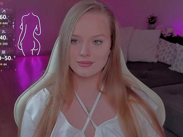 Sweet CristalWilliams wants you to fuck her body now CristalWilliams from BongaCams