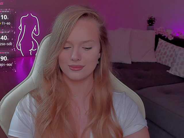 CristalWilliams from BongaCams is Freechat