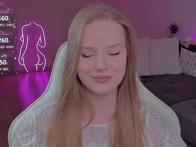 sexy striptease show CristalWilliams