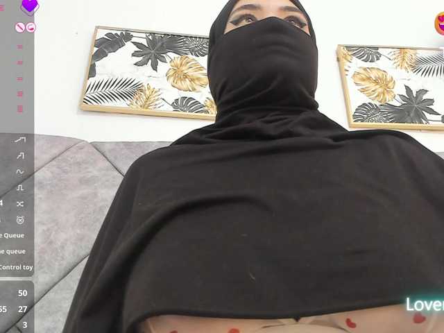 adiila's BongaCams show and profile