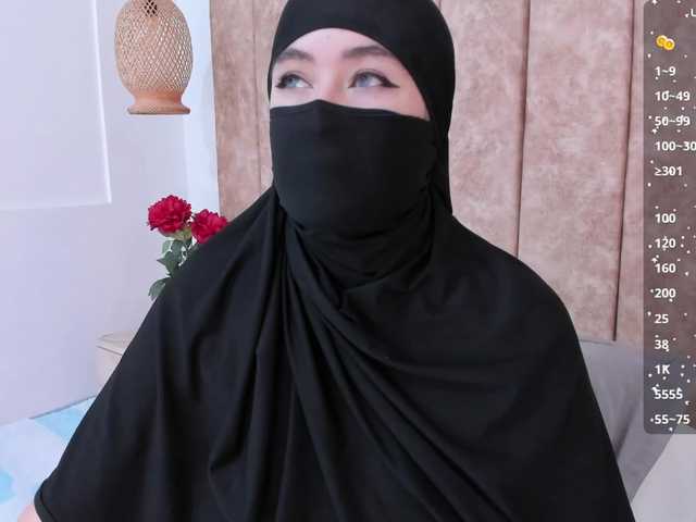 adiila's BongaCams show and profile