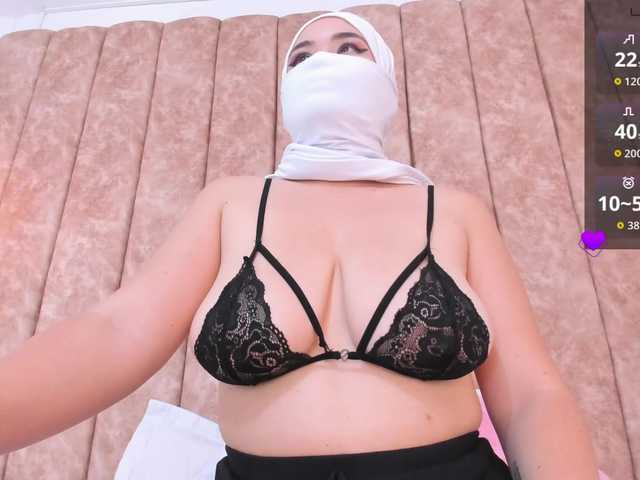 adiila's BongaCams show and profile