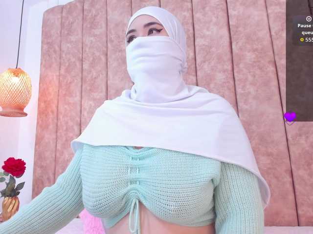 adiila's BongaCams show and profile