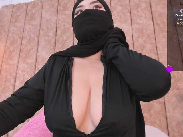 adiila's BongaCams show and profile