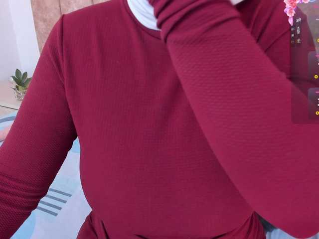 adiila's BongaCams show and profile