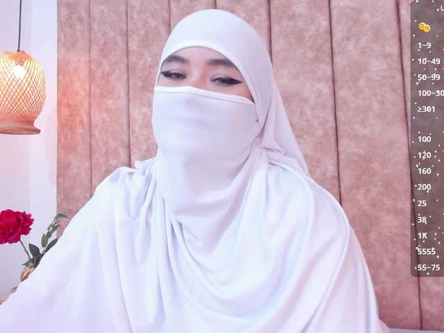 adiila's BongaCams show and profile