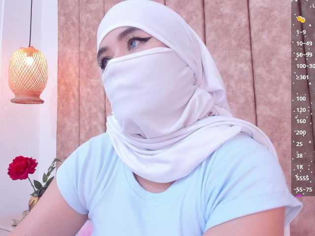 adiila's BongaCams show and profile