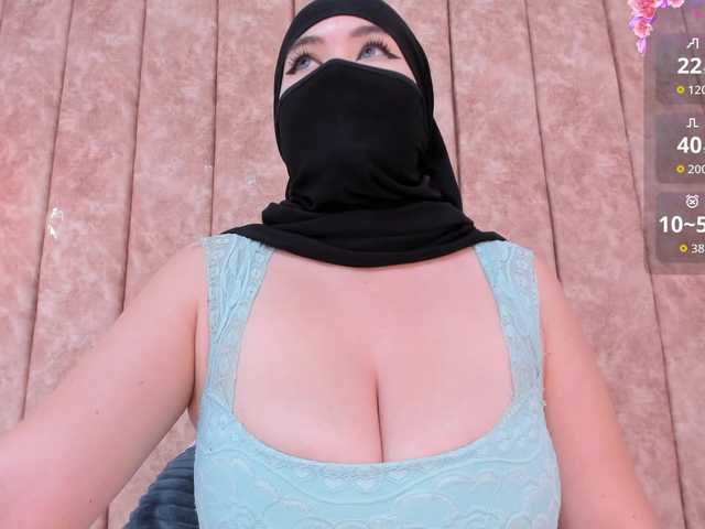 adiila's BongaCams show and profile