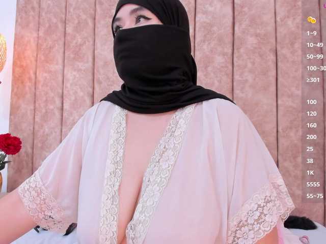 adiila's BongaCams show and profile