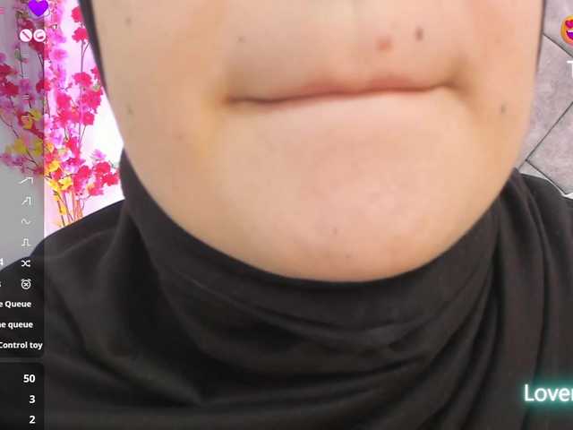 adiila's BongaCams show and profile